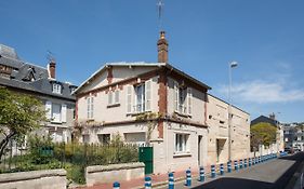 Maison Morny